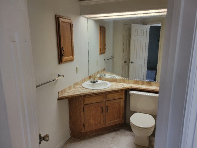 Building Photo - 3839 Weaver Ave