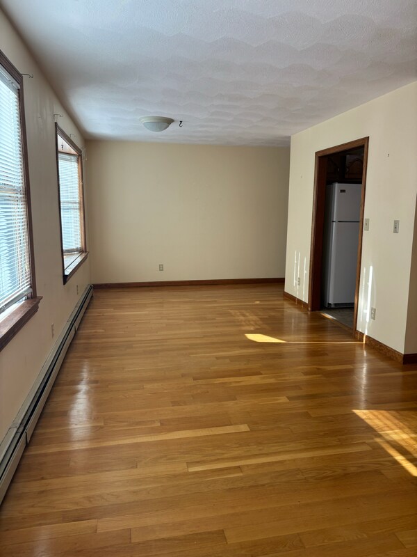 Foto del edificio - 26 Reed Hill Rd