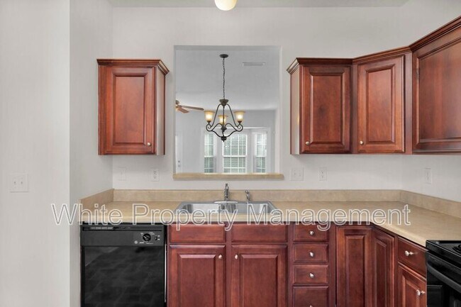 Foto del edificio - 11443 Destin Ln