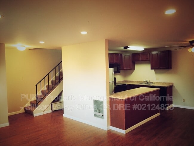 Photo - 340 Auburn Way Apartment