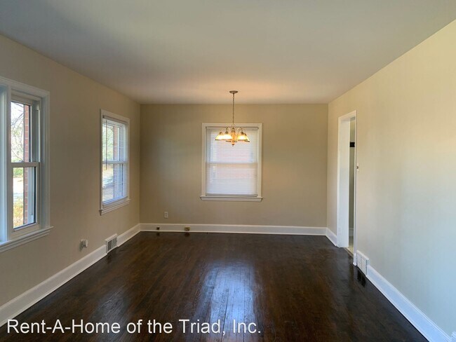 Foto del edificio - 3 br, 1 bath House - 3105 Masonic Drive