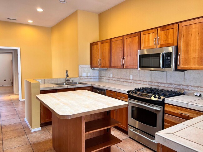 Foto del edificio - 4167 Big Sky Rd