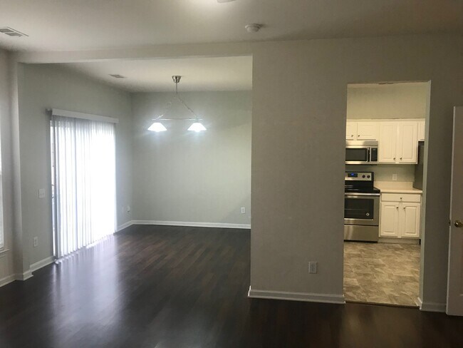 Foto del edificio - 8829 Ormeau Dr