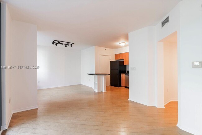 Foto del edificio - 1330 West Ave