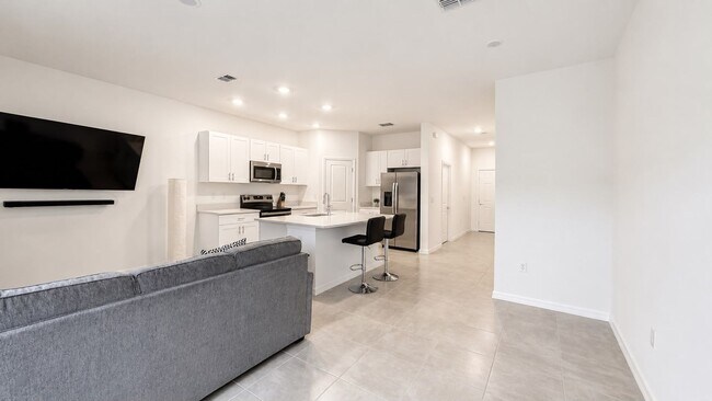 Building Photo - Brand New 3BR Townhome in Lakewood Ranch