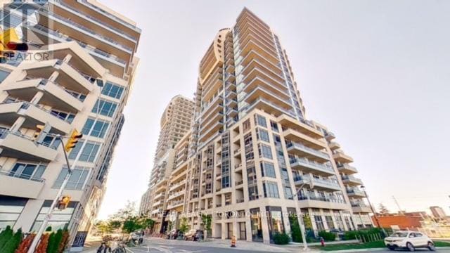 Photo principale - 9201 Yonge St