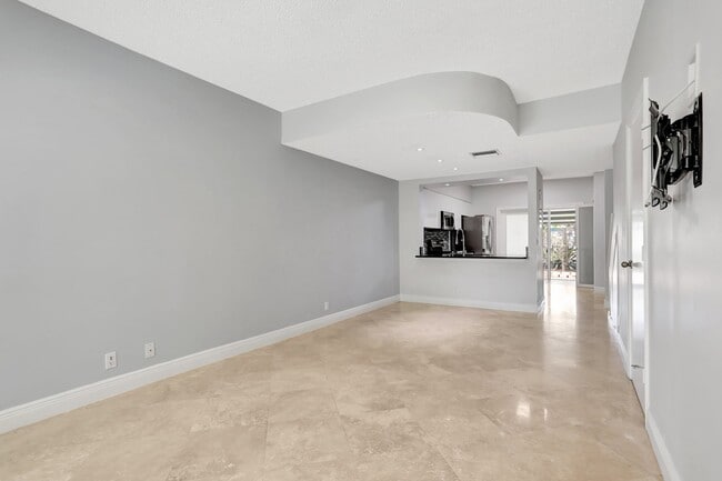 Building Photo - 3392 Cabaret Ln