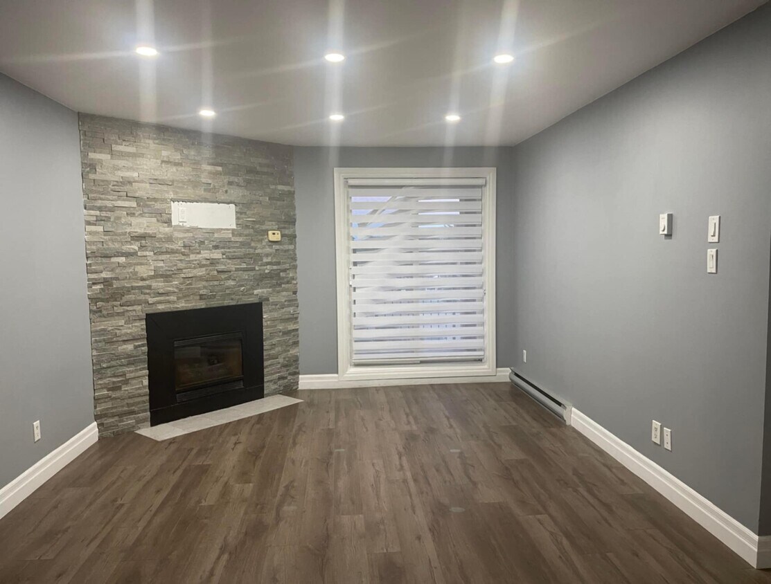 Photo principale - 144 Conway Dr