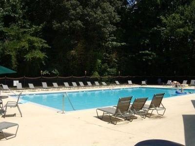 Foto del edificio - 3116 Pine Heights Dr NE