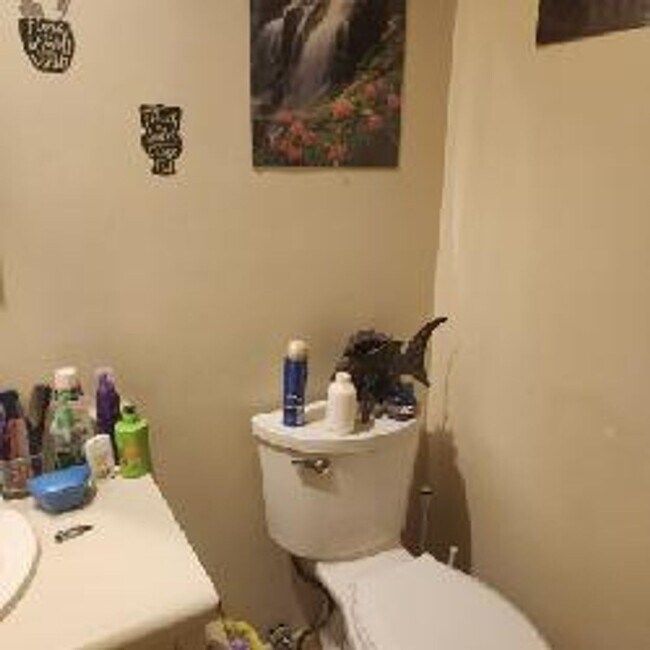 Foto del edificio - 3853 Staffordshire Ln