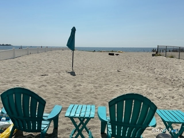 Foto del edificio - 855 E Broadway