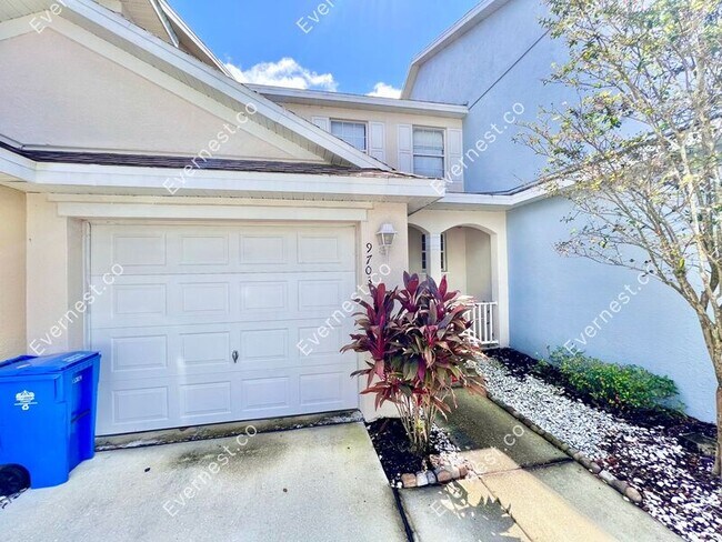 Building Photo - 9703 Carlsdale Dr