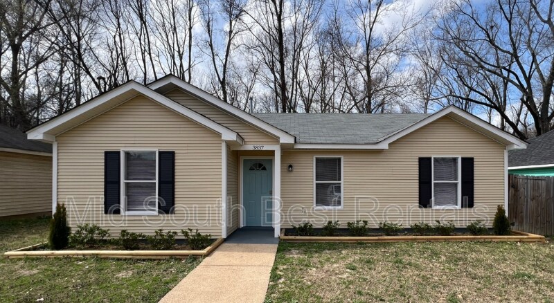 Primary Photo - 3837 Black Forest Dr