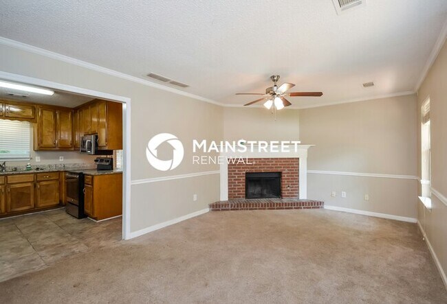 Building Photo - 3 Bedroom Pet-Friendly Home in Conyers, GA...