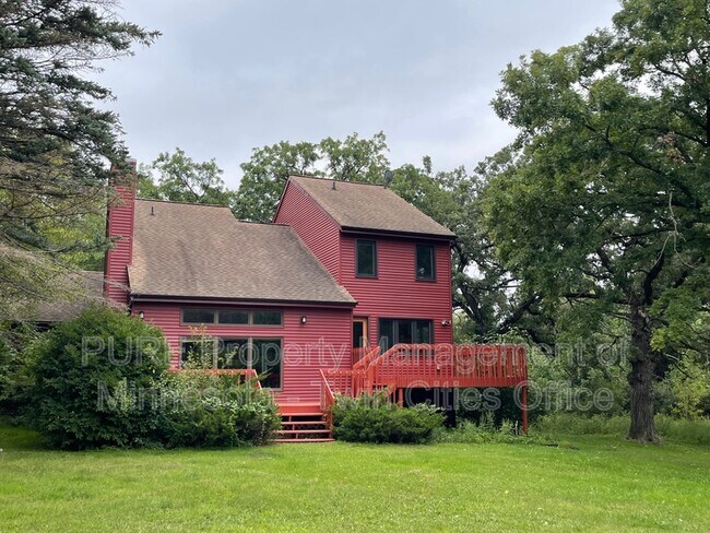 Building Photo - 4432 Woodlane Dr