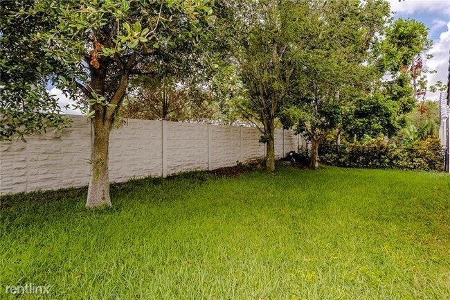 Foto del edificio - 3 br, 2 bath House - 5805 N Plum Bay Pkwy