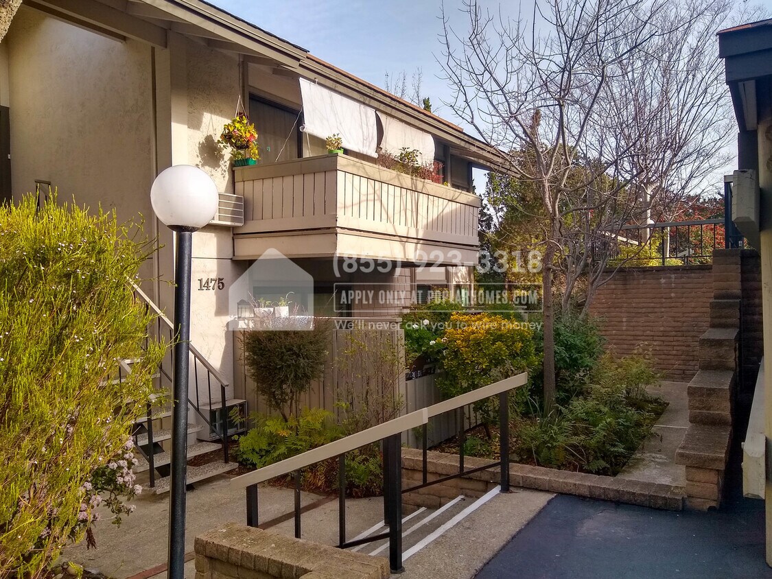 Primary Photo - 1475 Marchbanks Dr