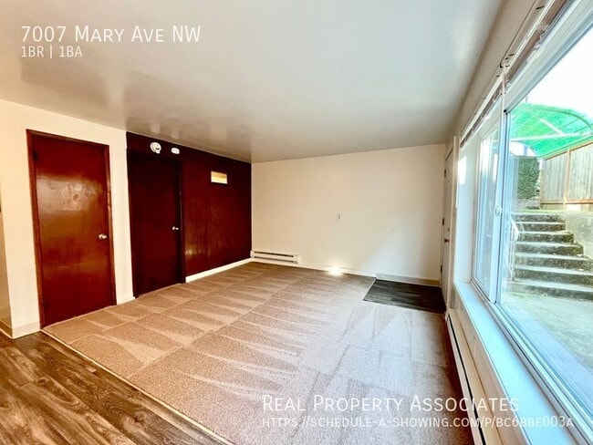 Building Photo - Spacious 1-Bedroom with Plenty of Storage ...