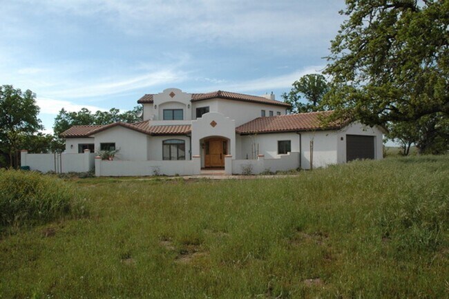 Foto del edificio - 3 br, 3 bath House - 5580 Linne Road