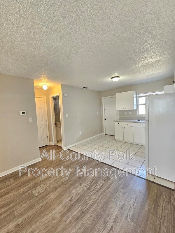 Foto del edificio - 455 Buck Moore Rd