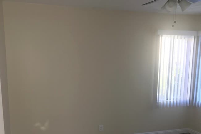 Foto del edificio - 4166 W 162nd St