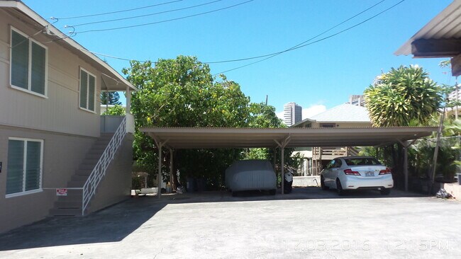 Foto del edificio - 1559B Thurston Ave