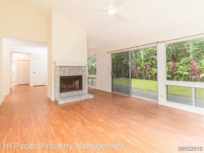 Foto del edificio - 3 br, 2 bath House - 47-668 Halemanu St.