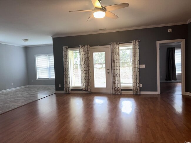 Foto del edificio - 160 Molinia Dr