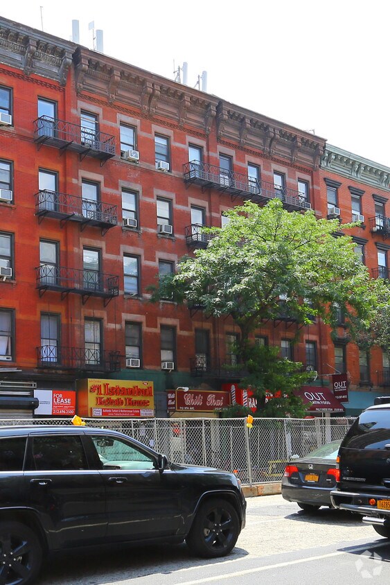 Primary Photo - 712 9th Ave
