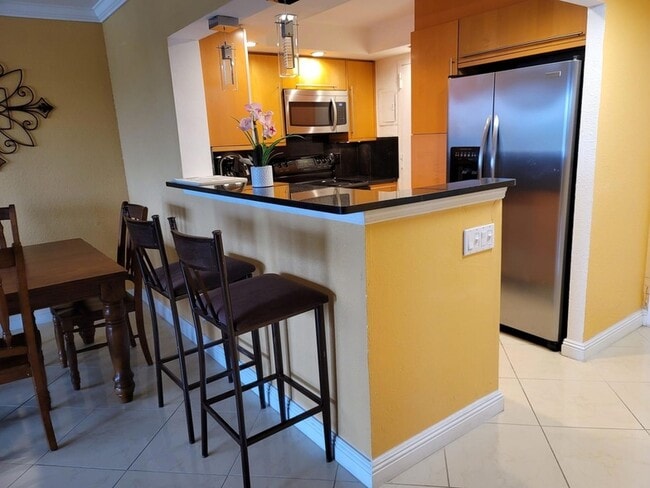 Foto del edificio - 401 Golden Isles Dr