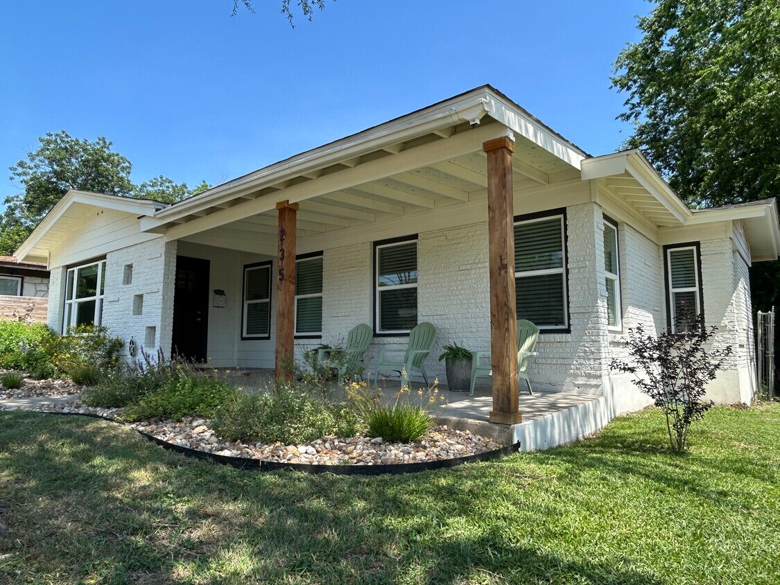 Foto principal - 237 Mink Dr