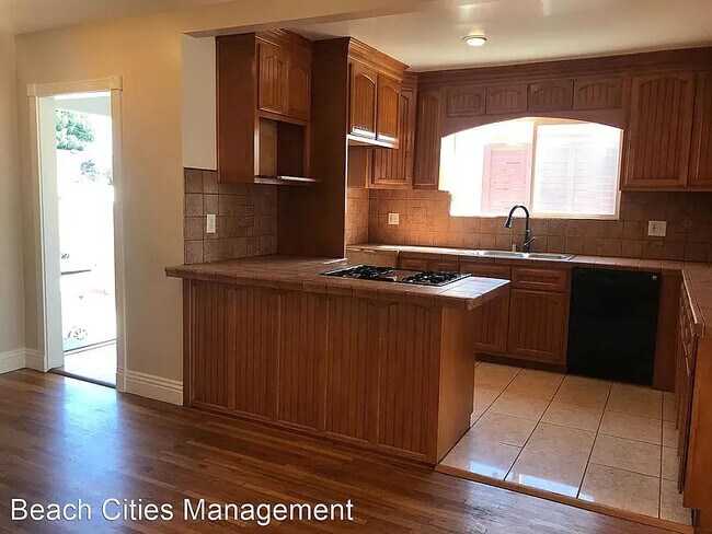 Foto del edificio - 4733 Levelside Ave