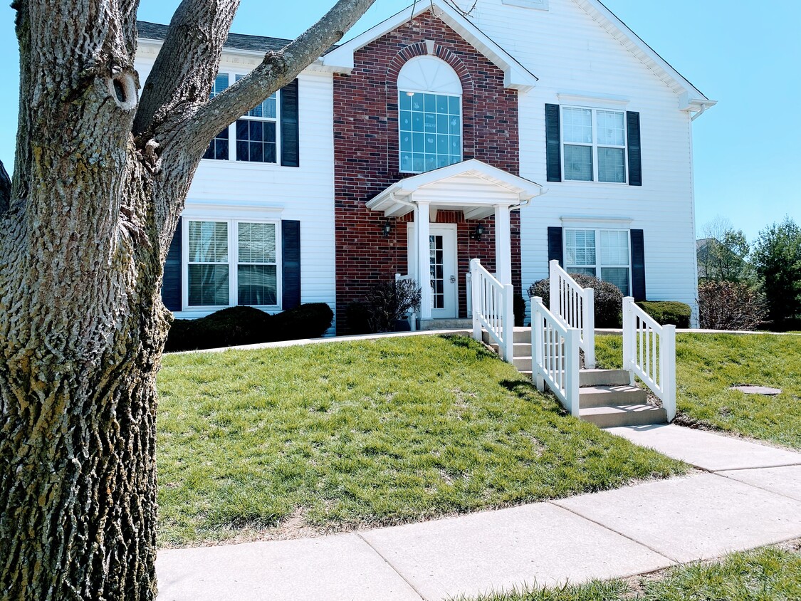 Primary Photo - 14 Homefield Gardens Dr