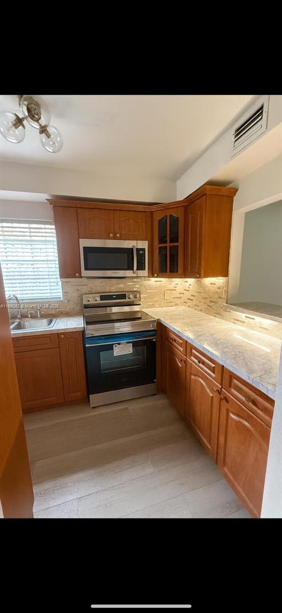Foto del edificio - 2350 W 53rd Terrace