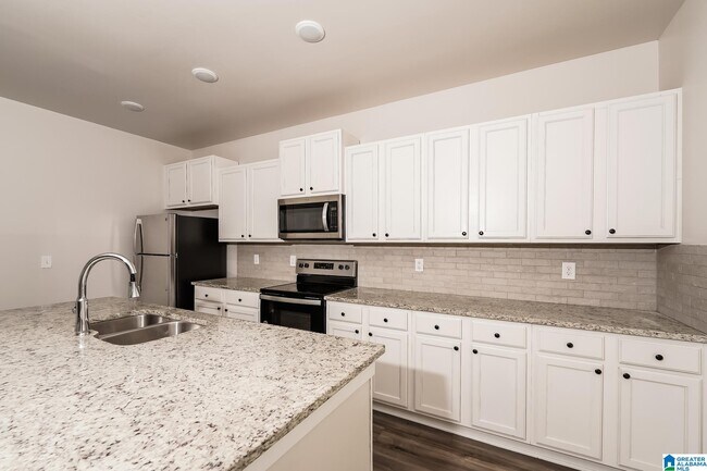 Foto del edificio - 9937 Hunter Pl