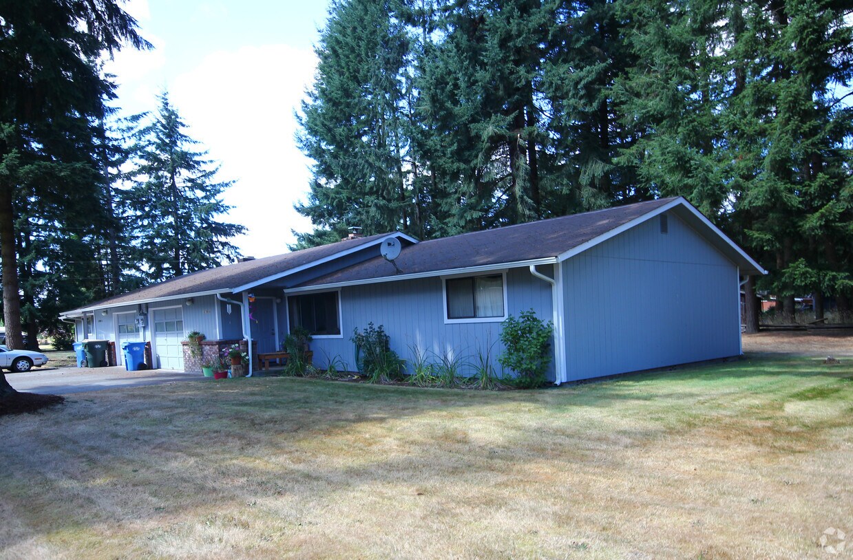 Building Photo - 18706 Old Highway 99 SW