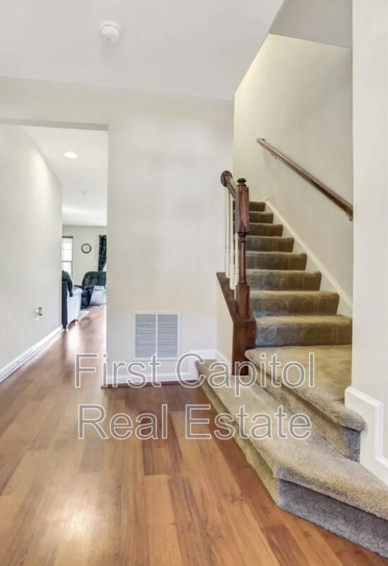 Foto del edificio - 923 Stonehaven Way