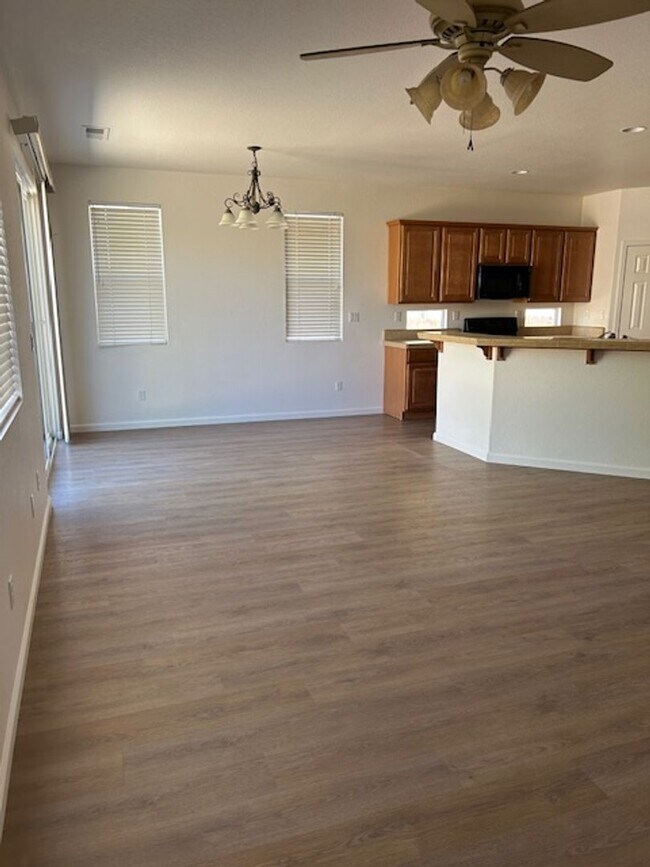 Foto del edificio - 7151 Discovery Ln