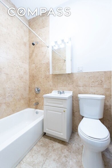 Foto del edificio - 320 W 20th St