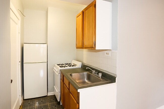 Building Photo - 4602 N Beacon St