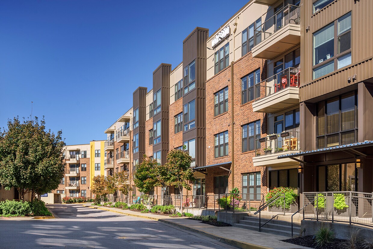 Market Station Apartments in Kansas City, MO