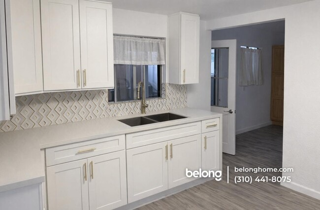 Building Photo - 5209 Cronus St