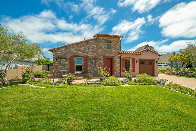 Building Photo - Spectaular Carlsbad Estate Home