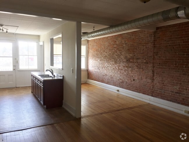 Building Photo - 29 Water St Apartments