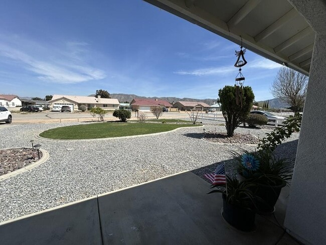 Building Photo - 7450 Paisley Ave