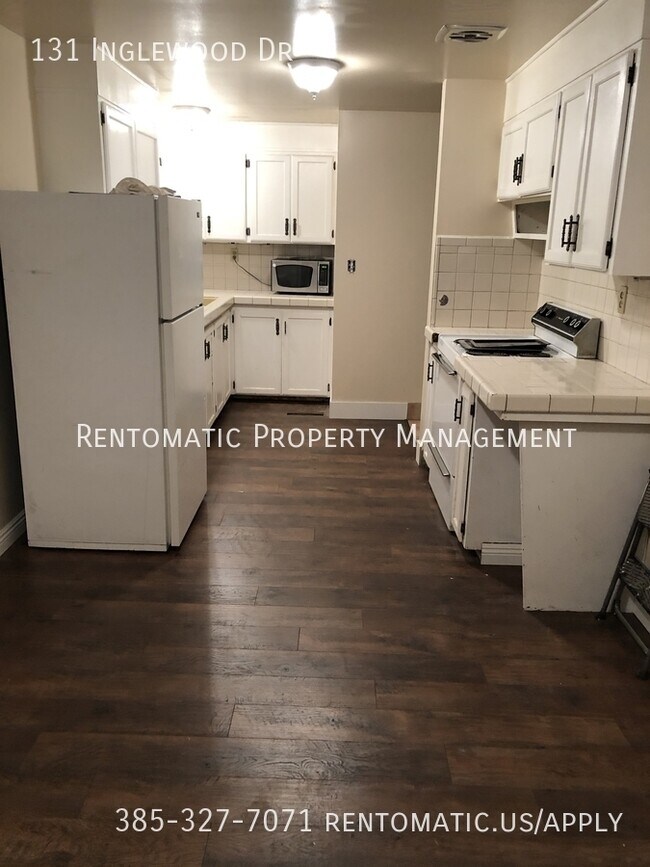 Building Photo - 131 Inglewood Dr