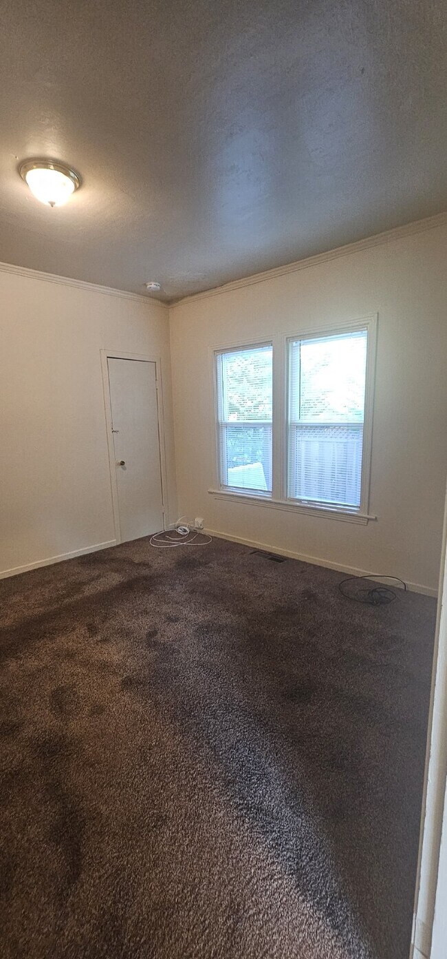 Building Photo - Charming Home for Rent in Downtown Santa Cruz