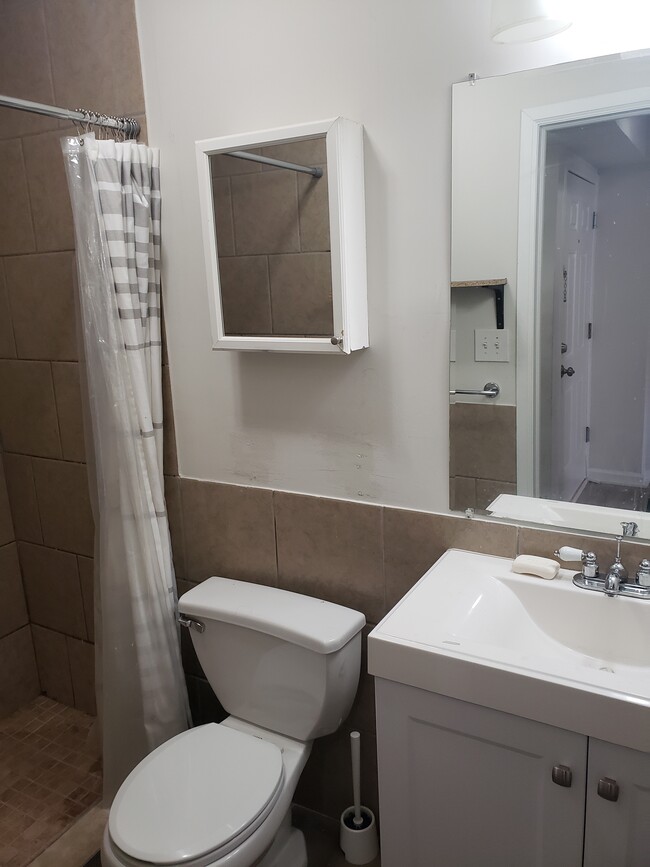 Foto del edificio - 1322 N 17th St