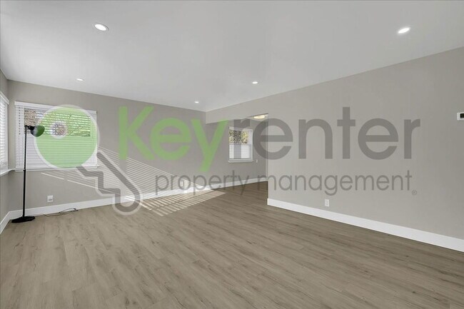 Foto del edificio - 4406 13th Ave