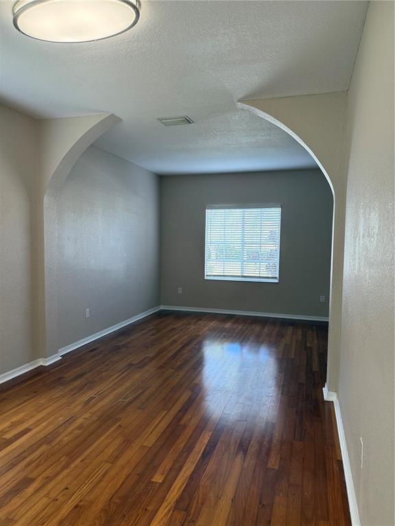 Building Photo - 1327 Flaxwood Ave